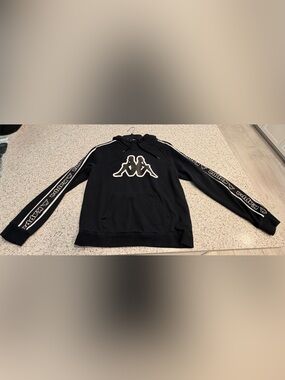 Kappa Juniors Black Crewneck Sweatshirt with White Logo